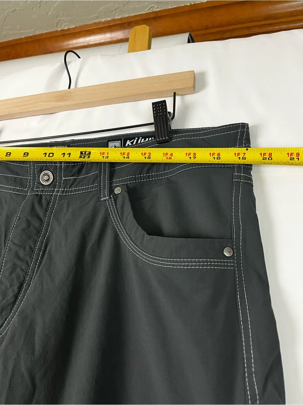 Kuhl Men's Charcoal lightweight Hiking Outdoor Pants 38 x 32